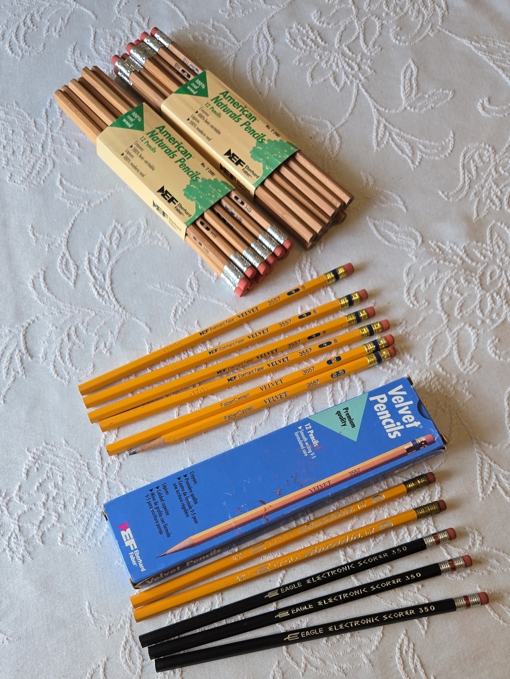 Lot Of 47 Vintage Drawing Pencils Eagle, Velvet, EF